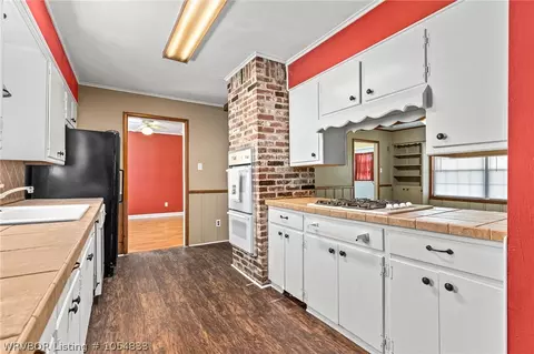 2416 Ionia, Fort Smith, AR 72901 photo 7