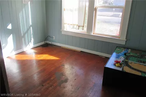 502 Third, Paris, AR 72855 photo 5