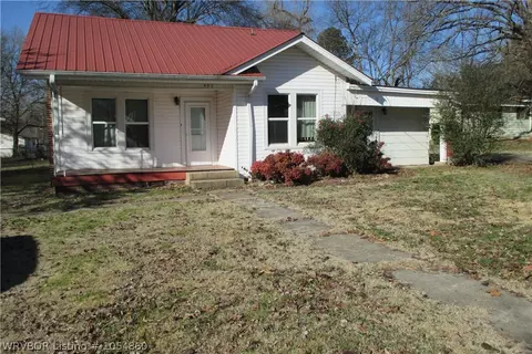 502 Third, Paris, AR 72855 photo 1