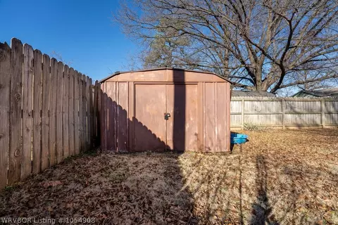 427 N 36th St, Fort Smith, AR 72903 photo 17