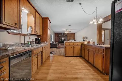 107393 S 4225th Rd, Checotah, OK 74426 photo 9