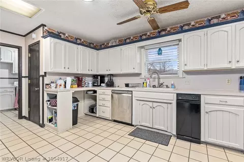 8000 Adam Dr, Fort Smith, AR 72903 photo 10