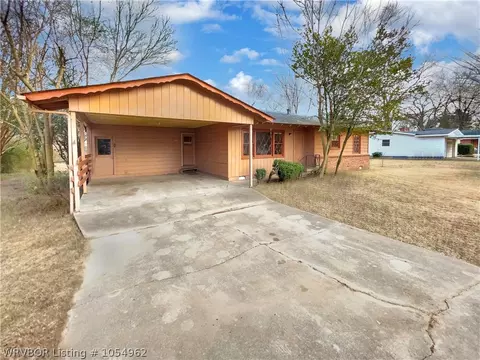 2316 53rd St, Fort Smith, AR 72904 photo 2