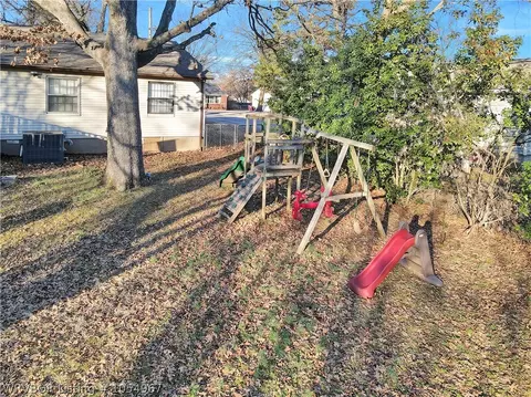 2910 S Carthage St, Fort Smith, AR 72901 photo 26
