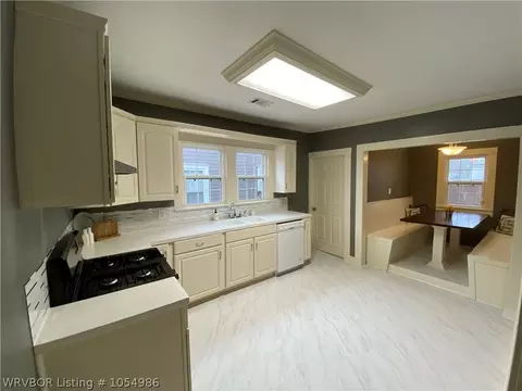 707 S 23rd St, Fort Smith, AR 72901 photo 14