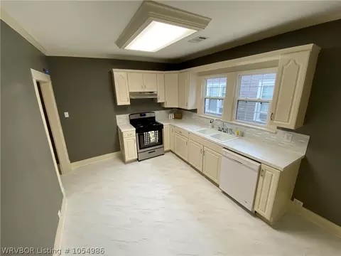 707 S 23rd St, Fort Smith, AR 72901 photo 17