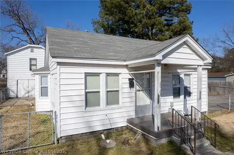 2923 Virginia Ave, Fort Smith, AR 72904 photo 2