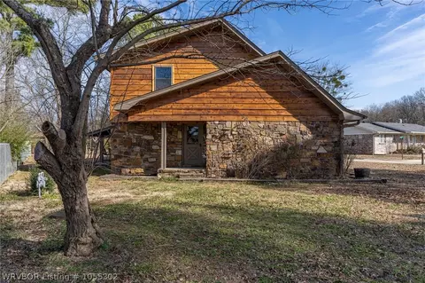 900 6th St, Paris, AR 72855 photo 8