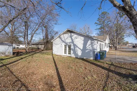 1824 Memphis St, Fort Smith, AR 72901 photo 3