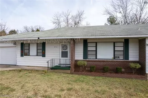 2016 53rd St, Fort Smith, AR 72904 photo 1