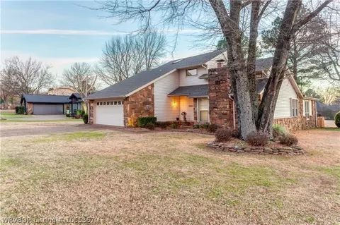 9808 Jenny Lind Rd, Fort Smith, AR 72908 photo 3