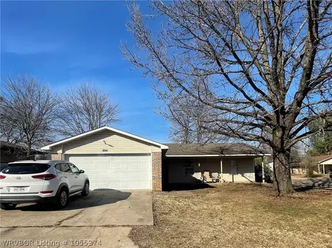 200 Monte Ln, Lavaca, AR 72941 photo 1