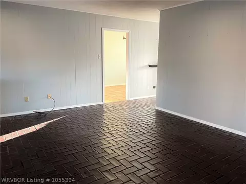 7705 Southridge Dr, Fort Smith, AR 72908 photo 5
