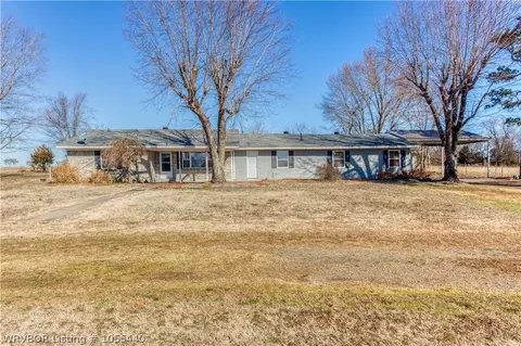 104 Browntown Rd, Huntington, AR 72940 photo 1