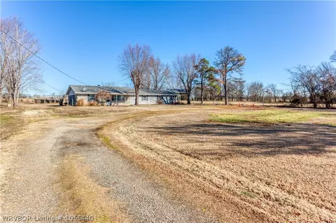 104 Browntown Rd, Huntington, AR 72940 photo 9