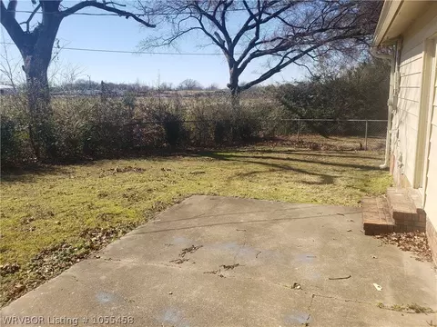 8009 Thayer Dr, Fort Smith, AR 72908 photo 14