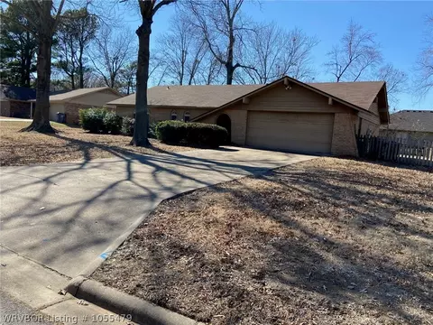 9008 30th St, Fort Smith, AR 72908 photo 2