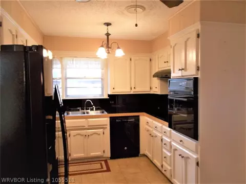 9820 Meandering Way, Fort Smith, AR 72903 photo 10