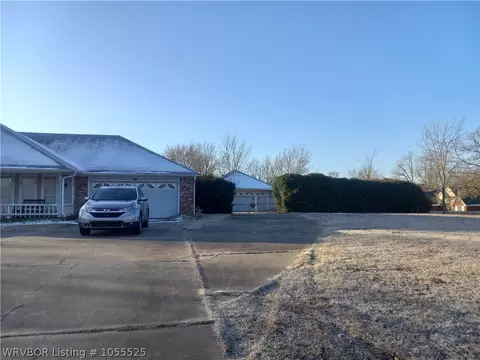 3105 Lakehill Dr, Lavaca, AR 72941 photo 2