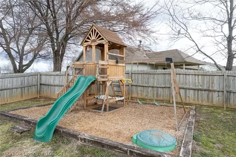 1636 Eastgate Cir, Greenwood, AR 72936 photo 30