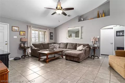 1636 Eastgate Cir, Greenwood, AR 72936 photo 3