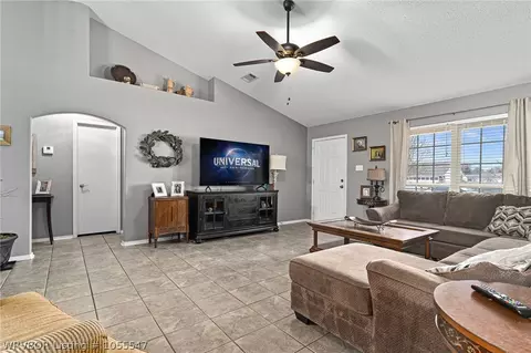 1636 Eastgate Cir, Greenwood, AR 72936 photo 2
