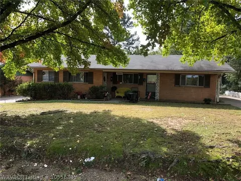 3000 S O St, Fort Smith, AR 72901 photo 1