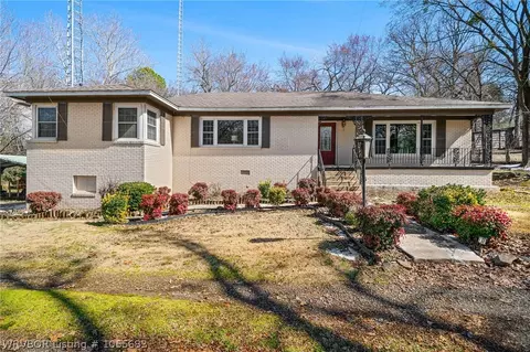 1444 N 50th St, Fort Smith, AR 72904 photo 1