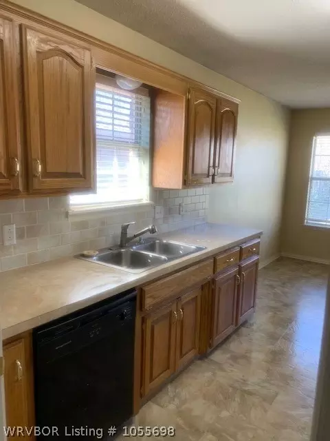 8012 25th St, Fort Smith, AR 72908 photo 8