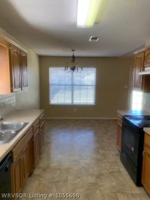 8012 25th St, Fort Smith, AR 72908 photo 6