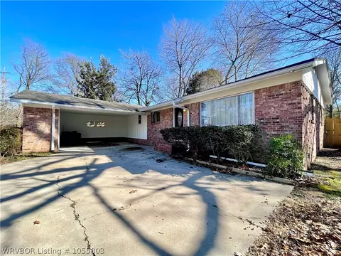 4526 Park Ave, Fort Smith, AR 72903 photo 2
