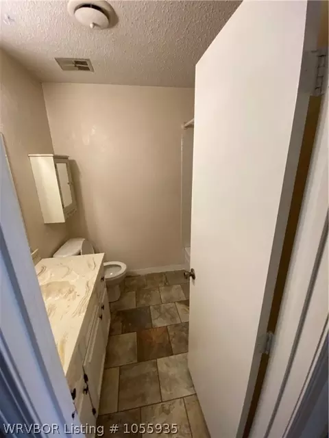 1405 Strozier Ct, Barling, AR 72923 photo 12