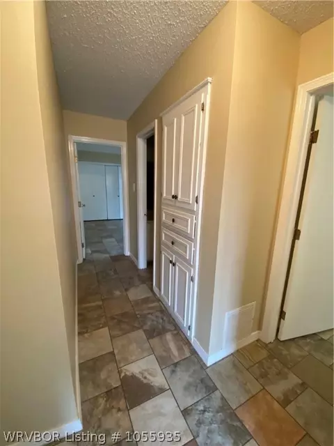 1405 Strozier Ct, Barling, AR 72923 photo 10