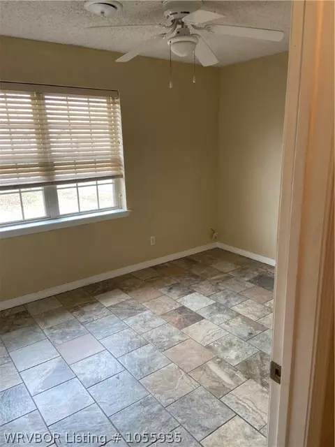 1405 Strozier Ct, Barling, AR 72923 photo 7