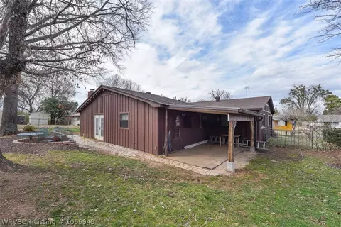 3006 Houston St, Fort Smith, AR 72901 photo 2