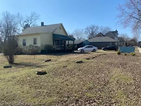 818 N 6th St, Fort Smith, AR 72901 photo 6