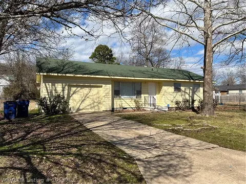 3313 S Quincy St, Fort Smith, AR 72903 photo 1