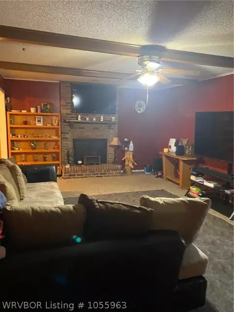 8200 Mark Ln, Fort Smith, AR 72903 photo 3
