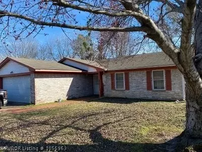 8200 Mark Ln, Fort Smith, AR 72903 photo 1