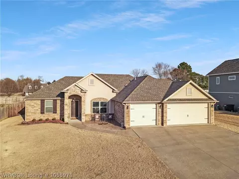404 Caseys Ct, Lavaca, AR 72941 photo 1