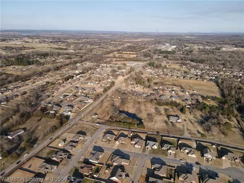 404 Caseys Ct, Lavaca, AR 72941 photo 29
