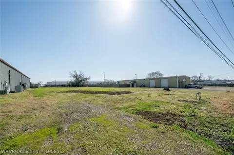 6325 Pierce Dr, Fort Smith, AR 72908 photo 4