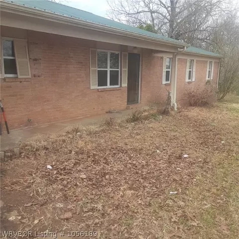 2217 Feather Hl, Lavaca, AR 72941 photo 1