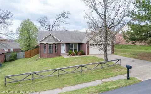 1109 9th St, Barling, AR 72923 photo 1