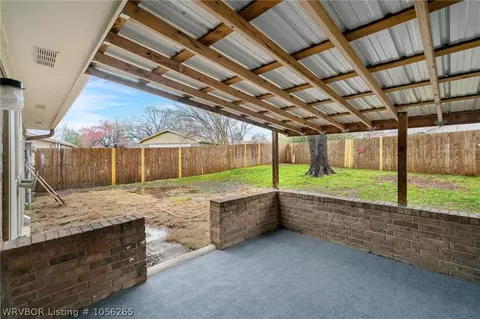 8605 S 32nd Ter, Fort Smith, AR 72908 photo 4