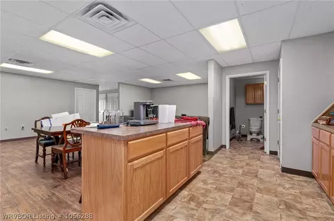1406 E Academy St, Paris, AR 72855 photo 10