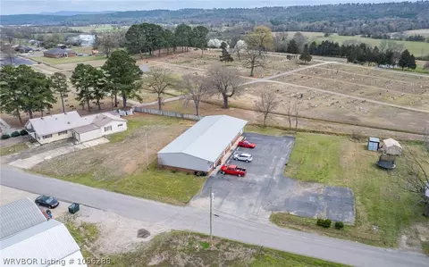 1406 E Academy St, Paris, AR 72855 photo 44