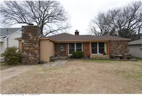 4018 S Q St, Fort Smith, AR 72903