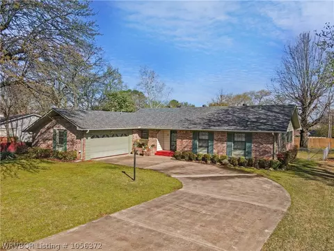 5811 Cliff Dr, Fort Smith, AR 72903 photo 1