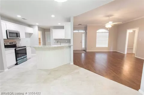 6917 Red Bud Dr, Fort Smith, AR 72916 photo 4